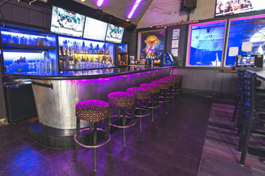 Breakers Sky Lounge - Smoking Lounge Bar Photo